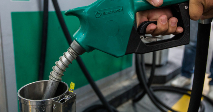 Nos postos pesquisados pela ANP em todo o País, o preço médio do etanol caiu 3,25% na semana ante a anterior, para R$ 2,705/litro - em relação aos últimos 30 dias, a queda já alcança 16,15%