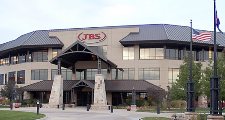 A JBS é a maior empregadora do condado, com mais de 6 mil funcionários
