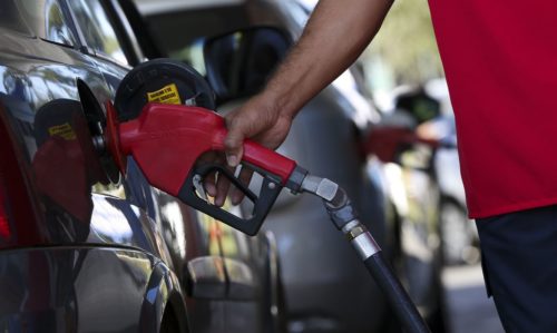 Desta vez, a estatal elevou o preço da gasolina em 4,8%, o diesel em 5%, e o gás de cozinha em 5,2%