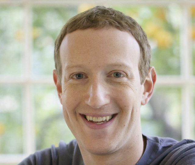É a primeira vez desde 2015 que Zuckerberg não ocupa uma das dez primeiras posições