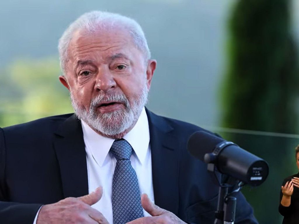 Foz do Iguaçú (PR), 04.07.2023 - Presidente Lula é entrevistado por Marcos Uchoa no programa Conversa com o Presidente, no Palácio do Alvorada. Imagem: TV Brasil