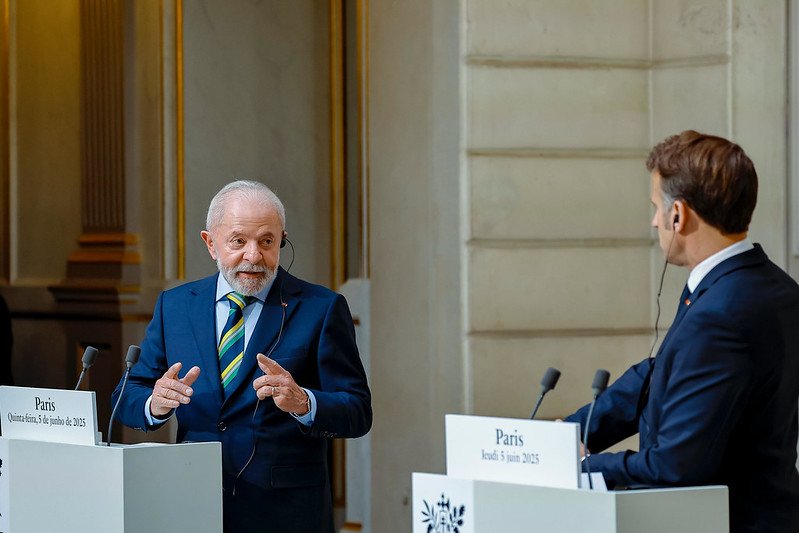 Macron diz que acordo UE-Mercosul ‘comporta risco para agricultores europeus’ e Lula rebate