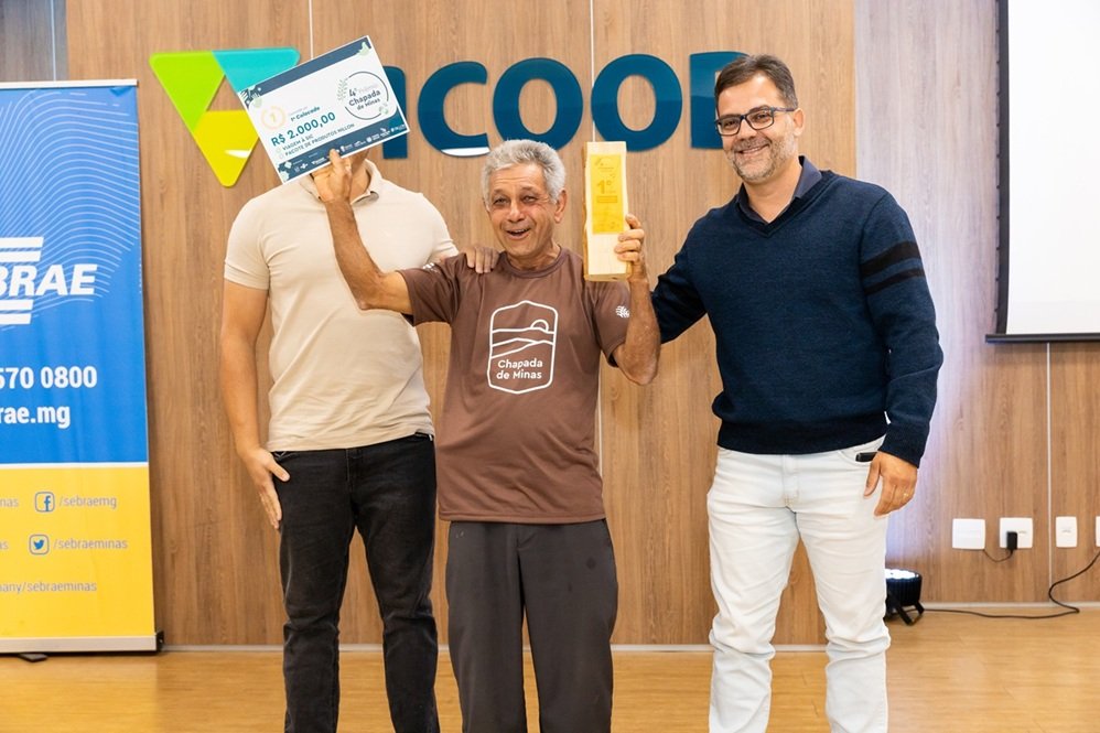 Produtor de café premiado em MG decide não vender lote: ‘Estou tomando agora’